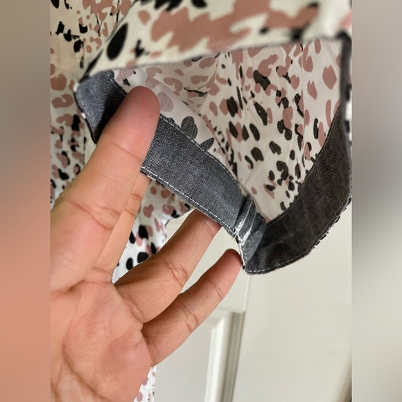 Sunrise Kingdom Animal Print White Pink Shirt Button Down Shortsleeve Mens SizeM - Picture 8 of 15